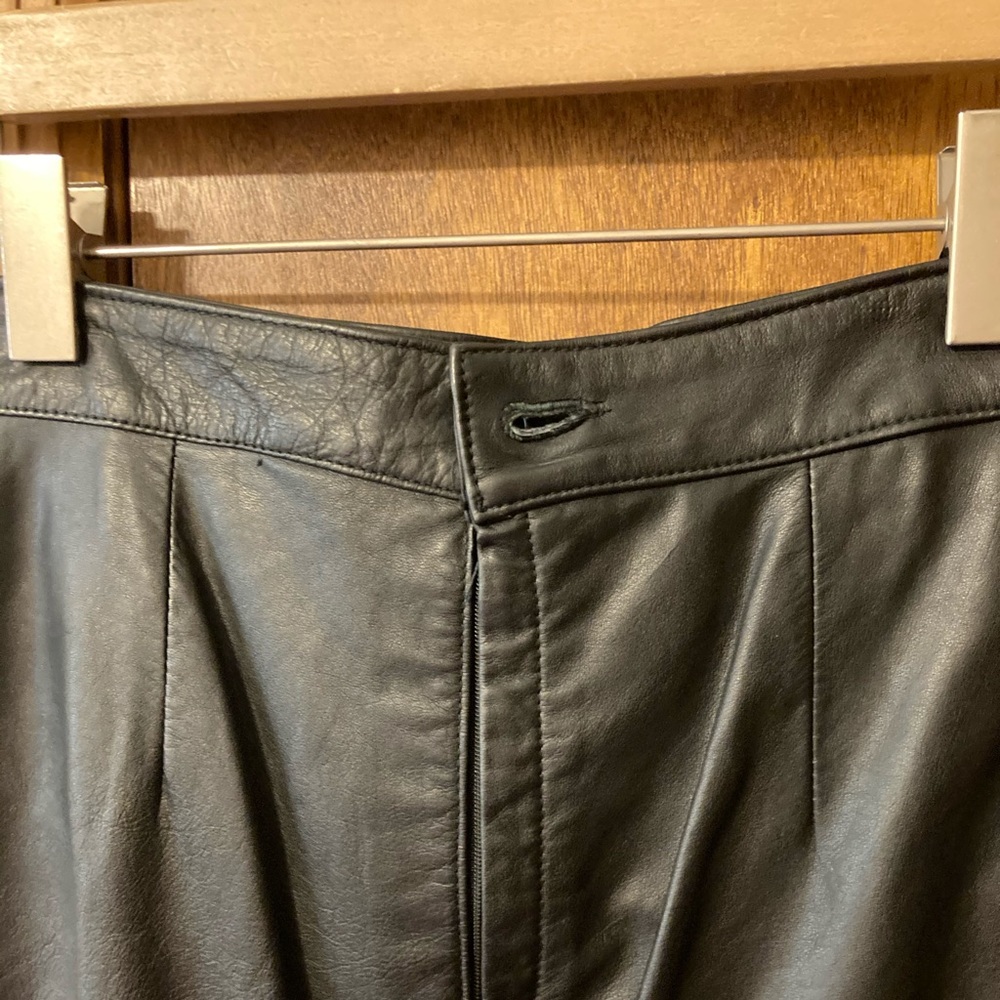 Leather skirt